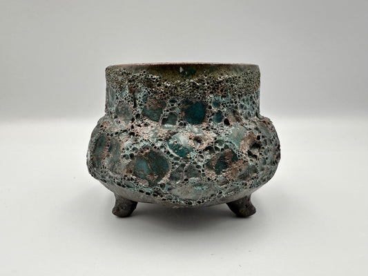 三足綠松石柴燒茶杯香器Three-legged turquoise wood-fired teacup incense burner