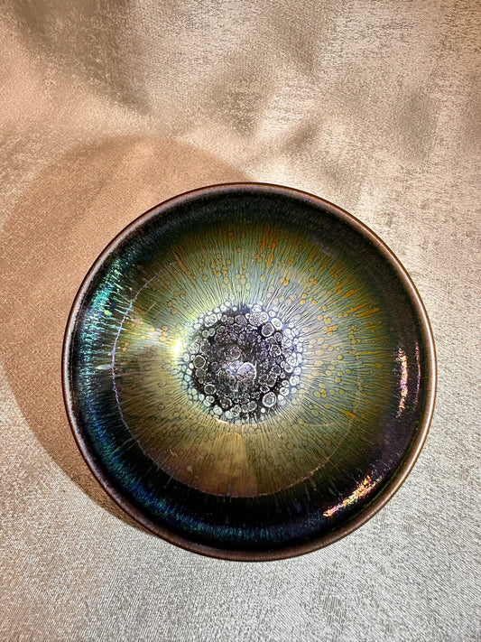 Black glaze metallic multi colored rabbit fur and oil droplet pattern flat mouth shape cup