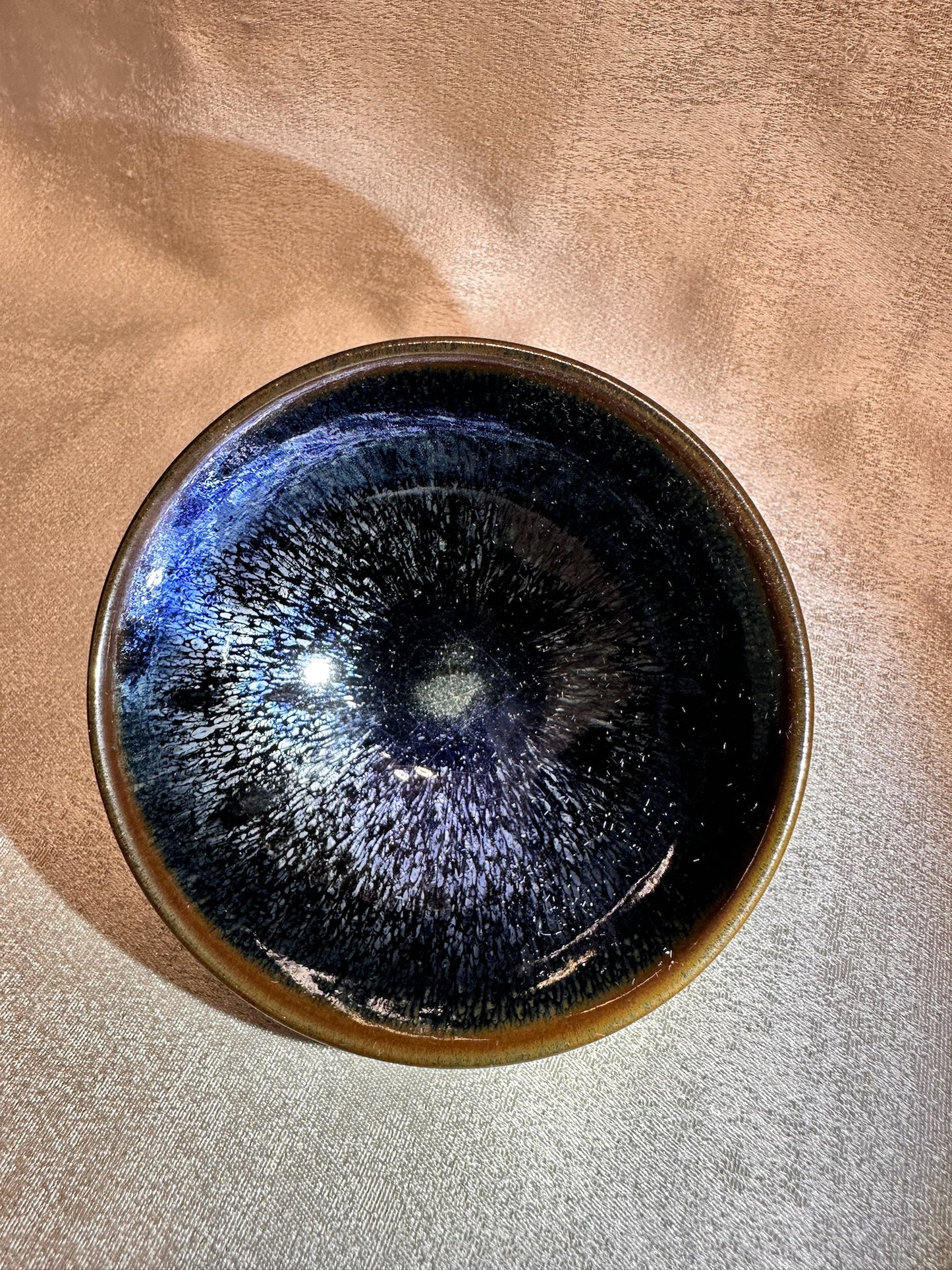 Black glaze silver blue hare’s fur pattern brown rim flat mouth shape cup