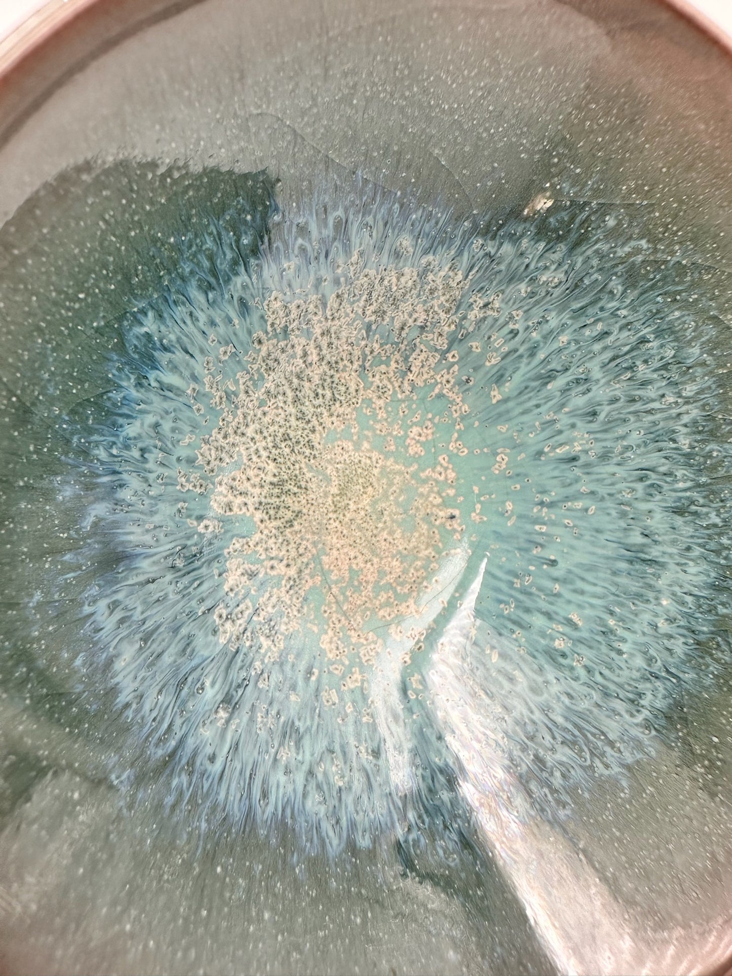 Sky blue ice crackled glaze kiln transformed light blue hare’s fur flat mouth shape cup