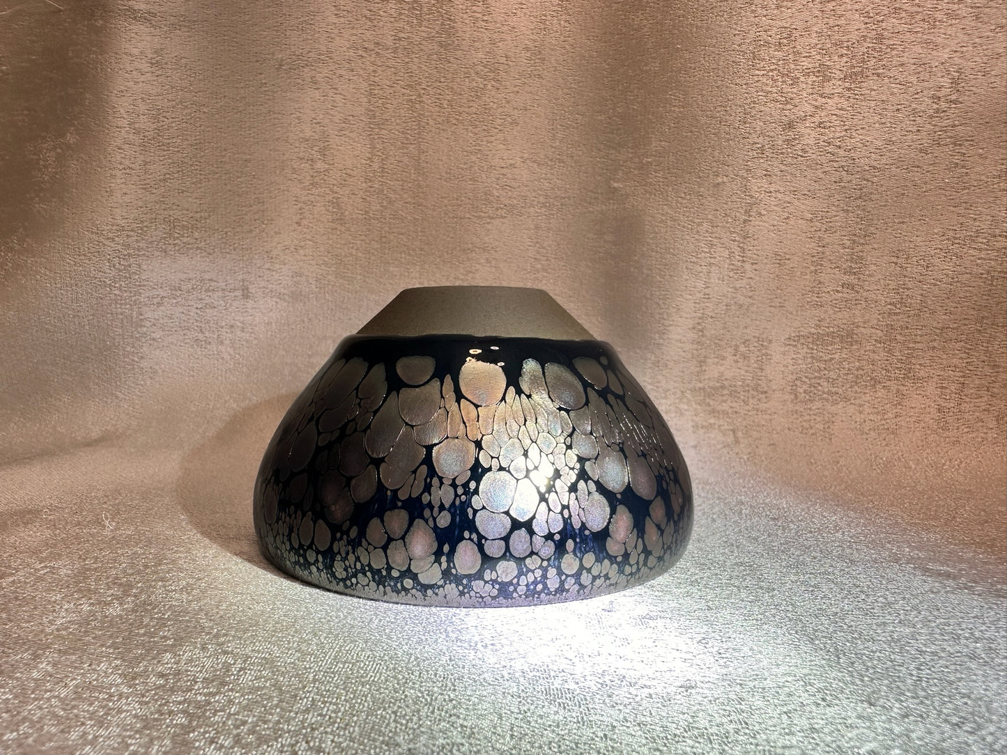 Black glaze metallic rose gold oil droplet flower pattern footless monk bowl shape cup, NiTing