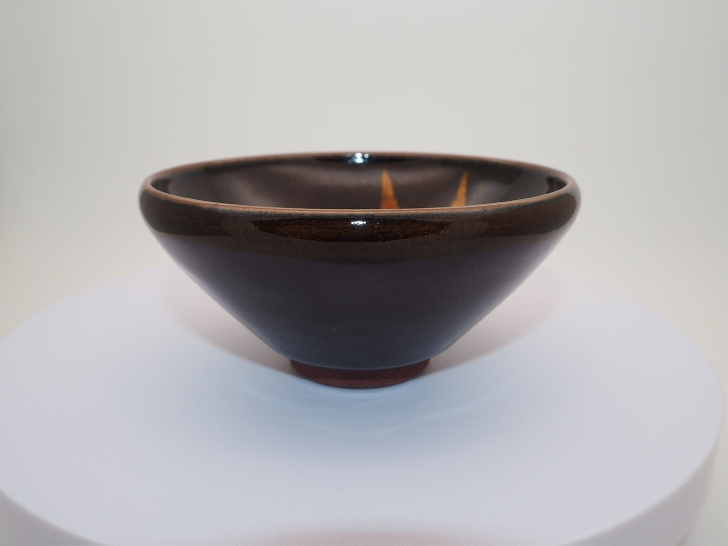 Dark Brown Glaze with Embedded Leaf (Short Constricted mouth) Cup, DingGuiYun