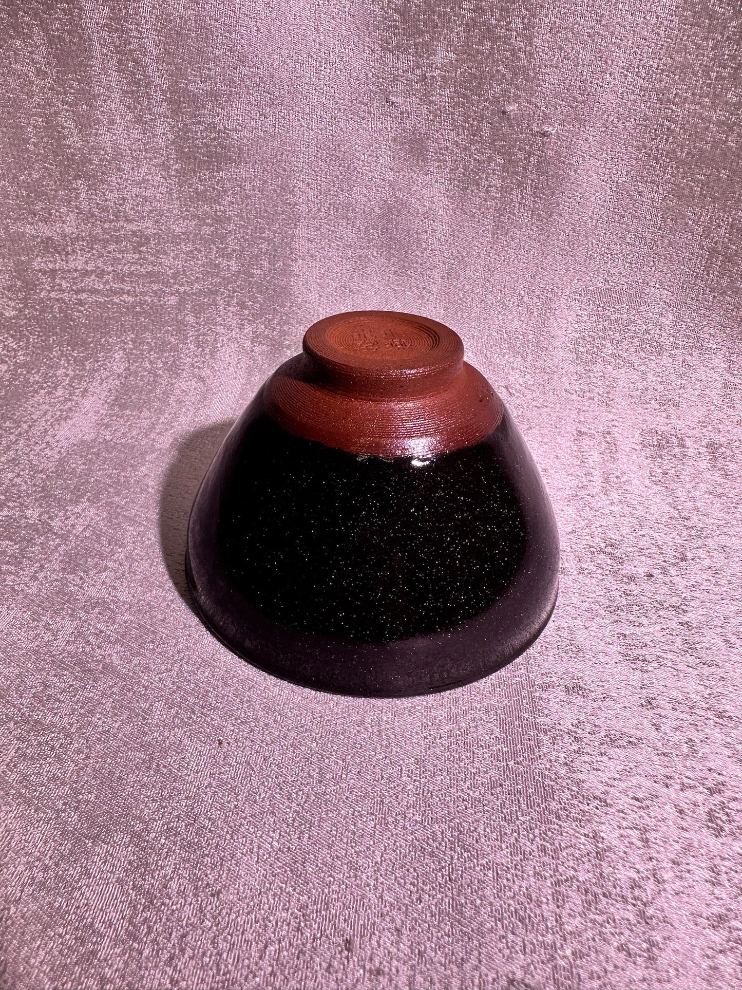 Brown glaze fully covered with beautiful golden sands tied mouth shape cup