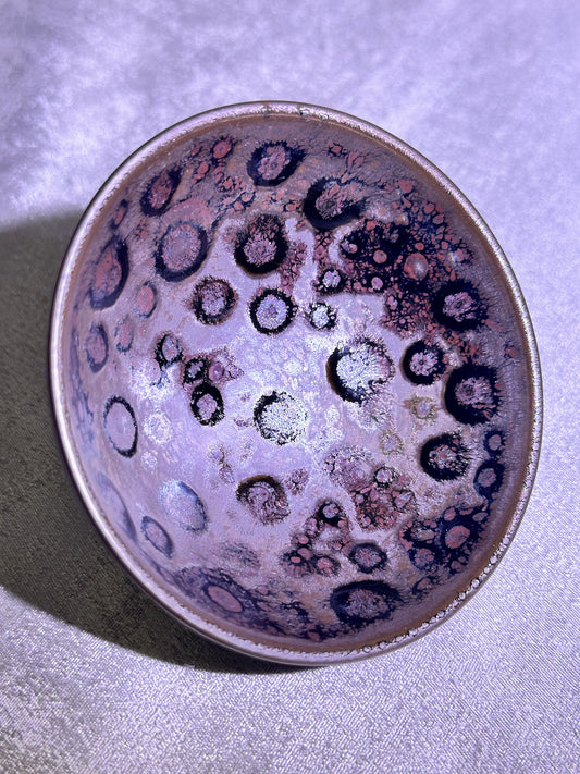 Cup10-Ox-blood red glaze with strong crystalized heaven eyes spots pattern flat mouth shape cut