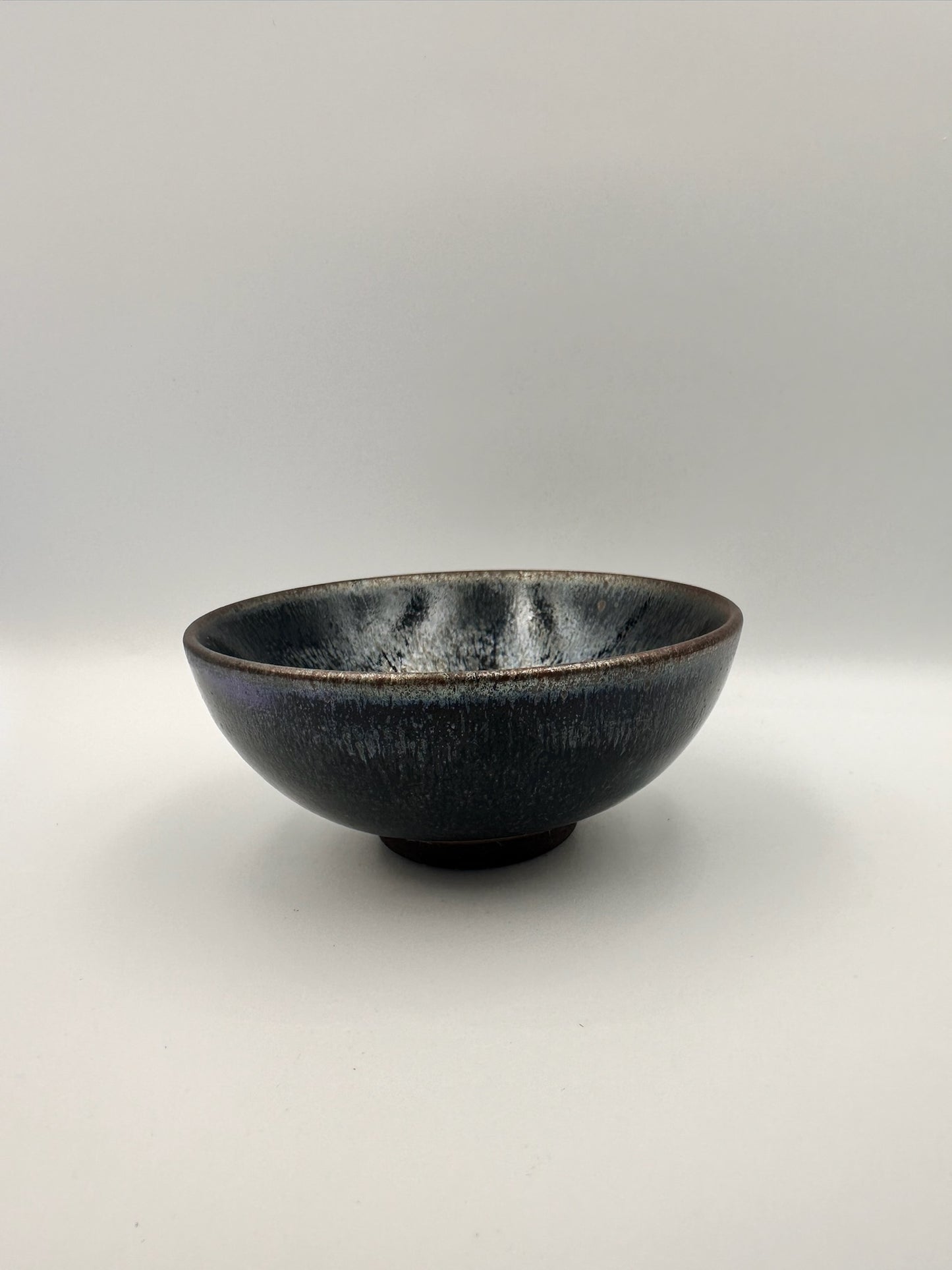 Black glaze silver hare’s fur pattern scorched iron red rim flat mouth cup