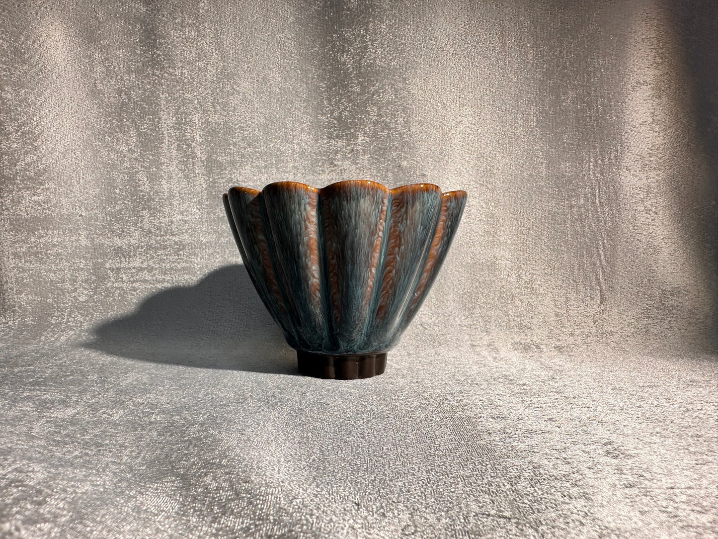 Elegant flower shape tenmoku cup with rabbit fur pattern by YouChao