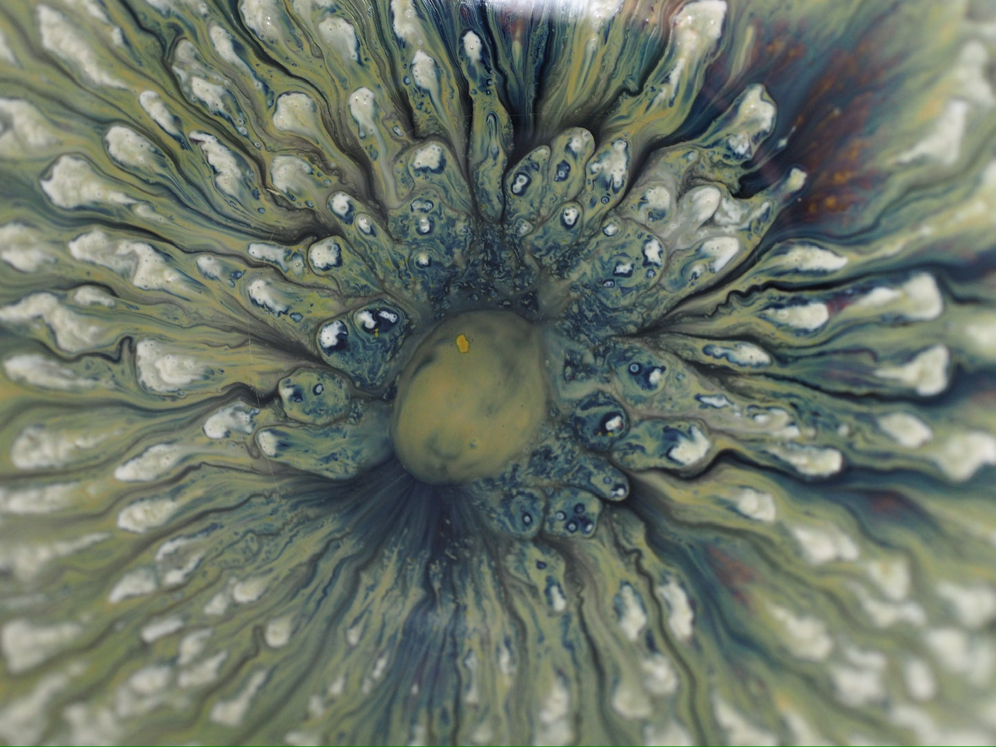 White Peony Oil-droplet Glaze General Shape Jianzhan Cup