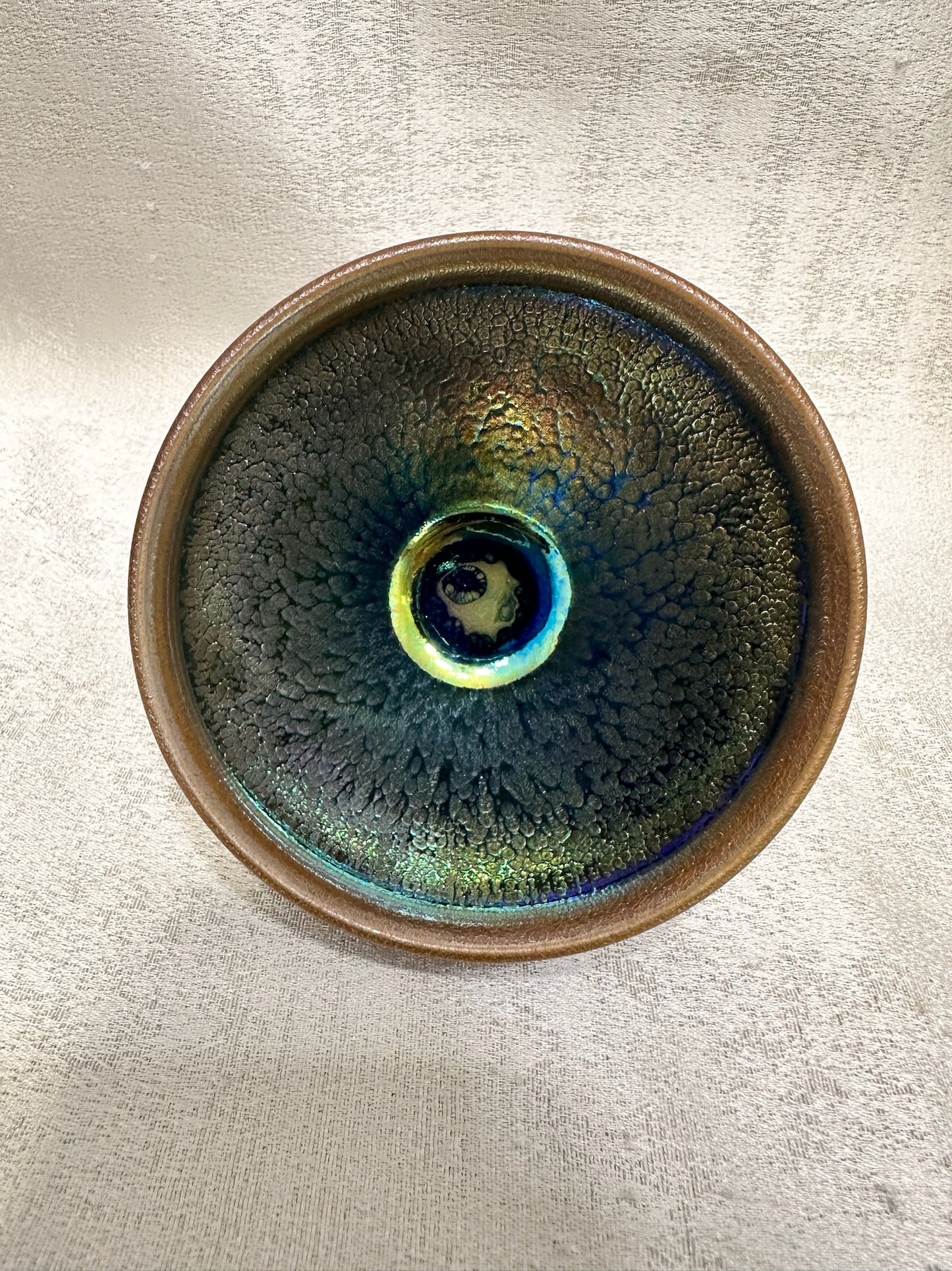 Black glaze purple color oil droplet pattern tied mouth shape cup with one glaze tear, HuangJie
