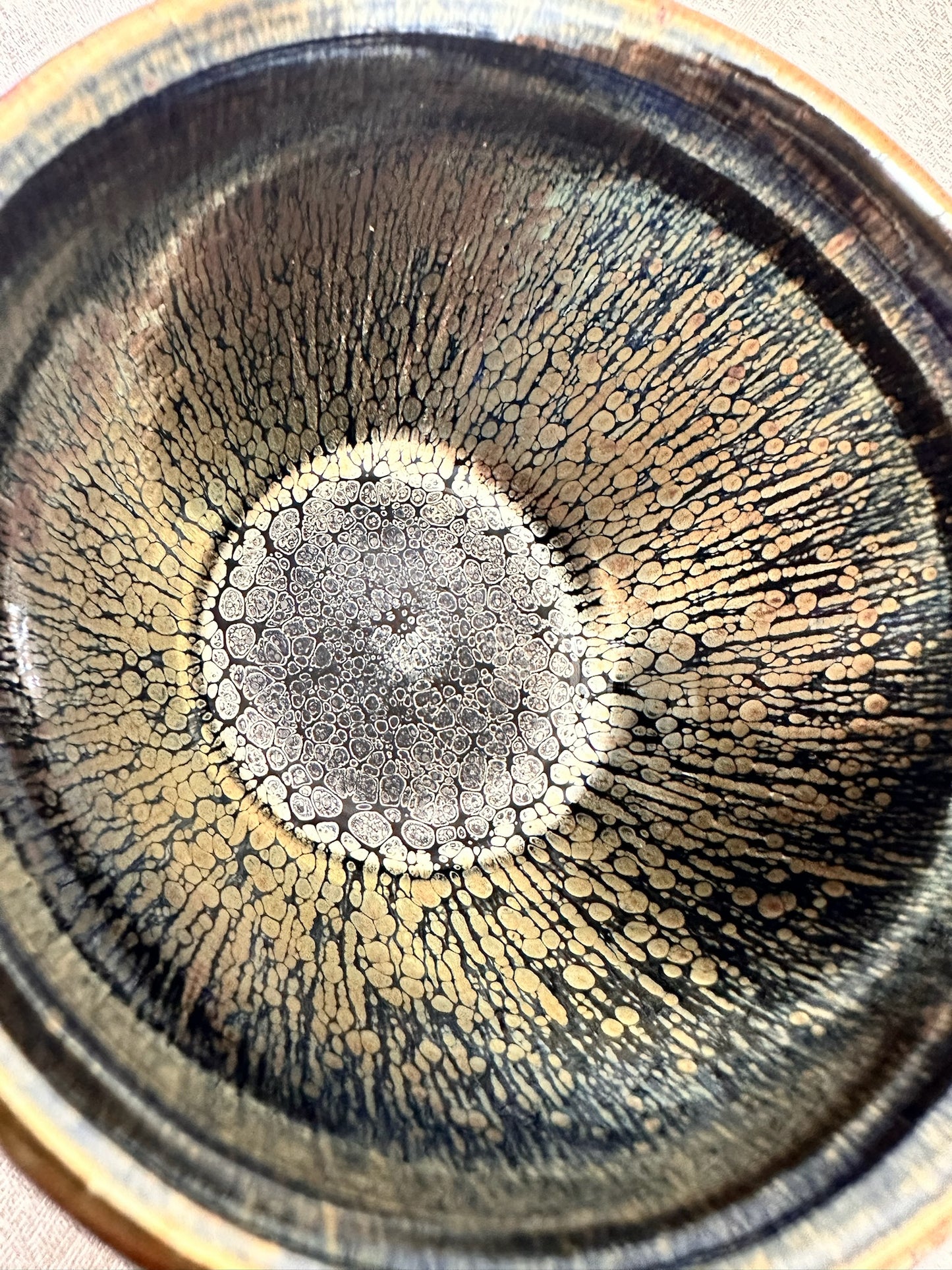 Black gold glaze rose gold multi colored oil droplet pattern tied mouth shape cup