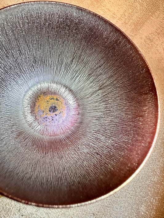 Thin iron-rich clay body, purple gold glaze armor 3D textured hare’s fur straw hat mouth shape cup