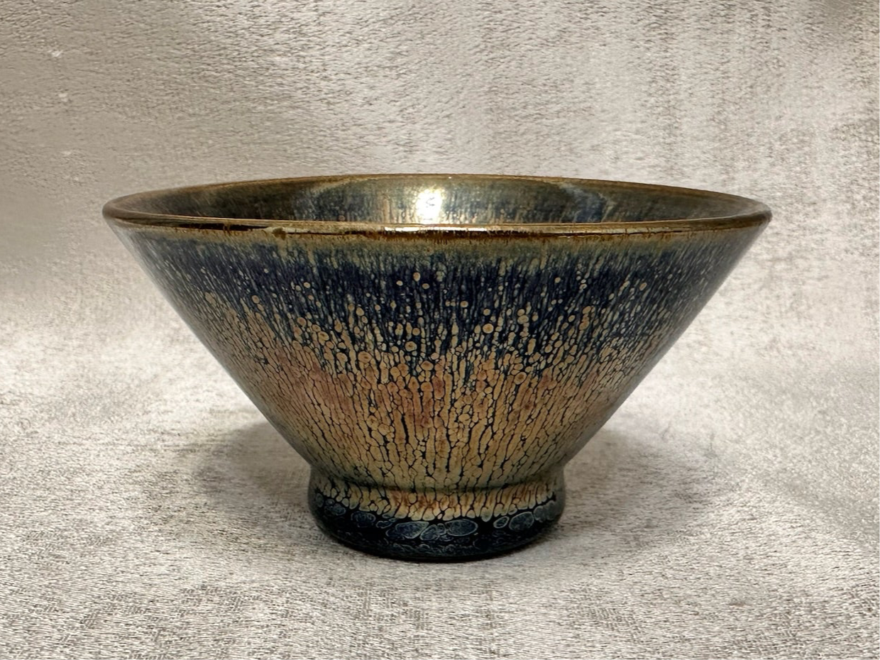 Fully glazed black gold glaze golden oil droplet pattern straw hat shape (douli) cup
