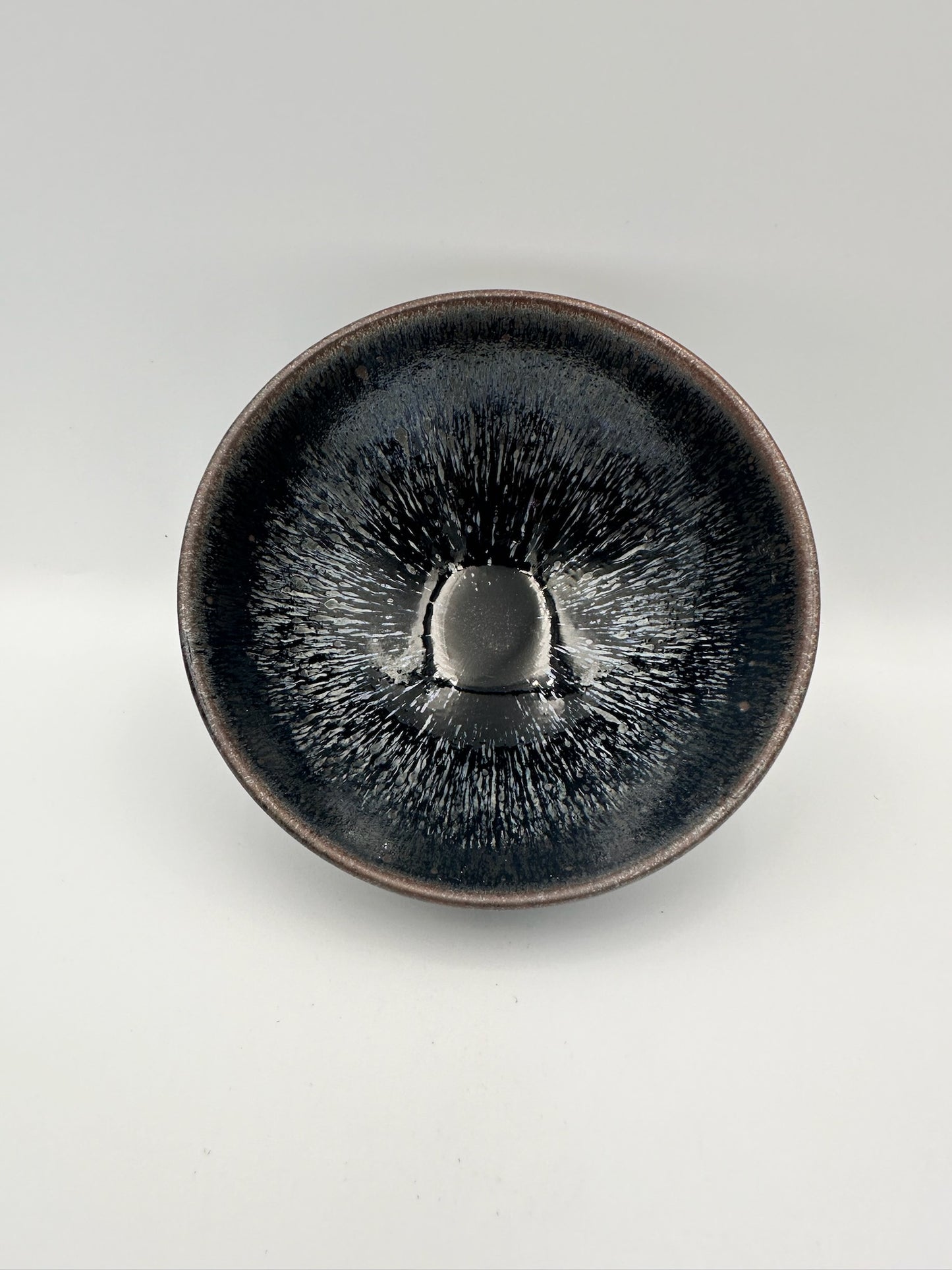 Black glaze silver hare’s fur pattern scorched iron red rim flat mouth cup