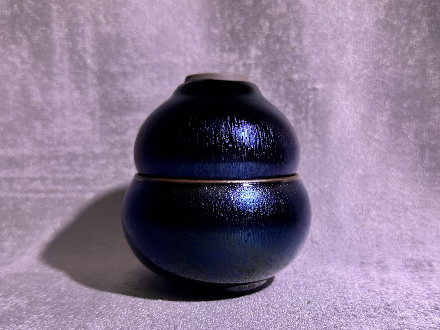 Gourd pair cups- metallic blue hare’s fur and oil droplets Yohen glaze 葫蘆對杯, XioGuangMing