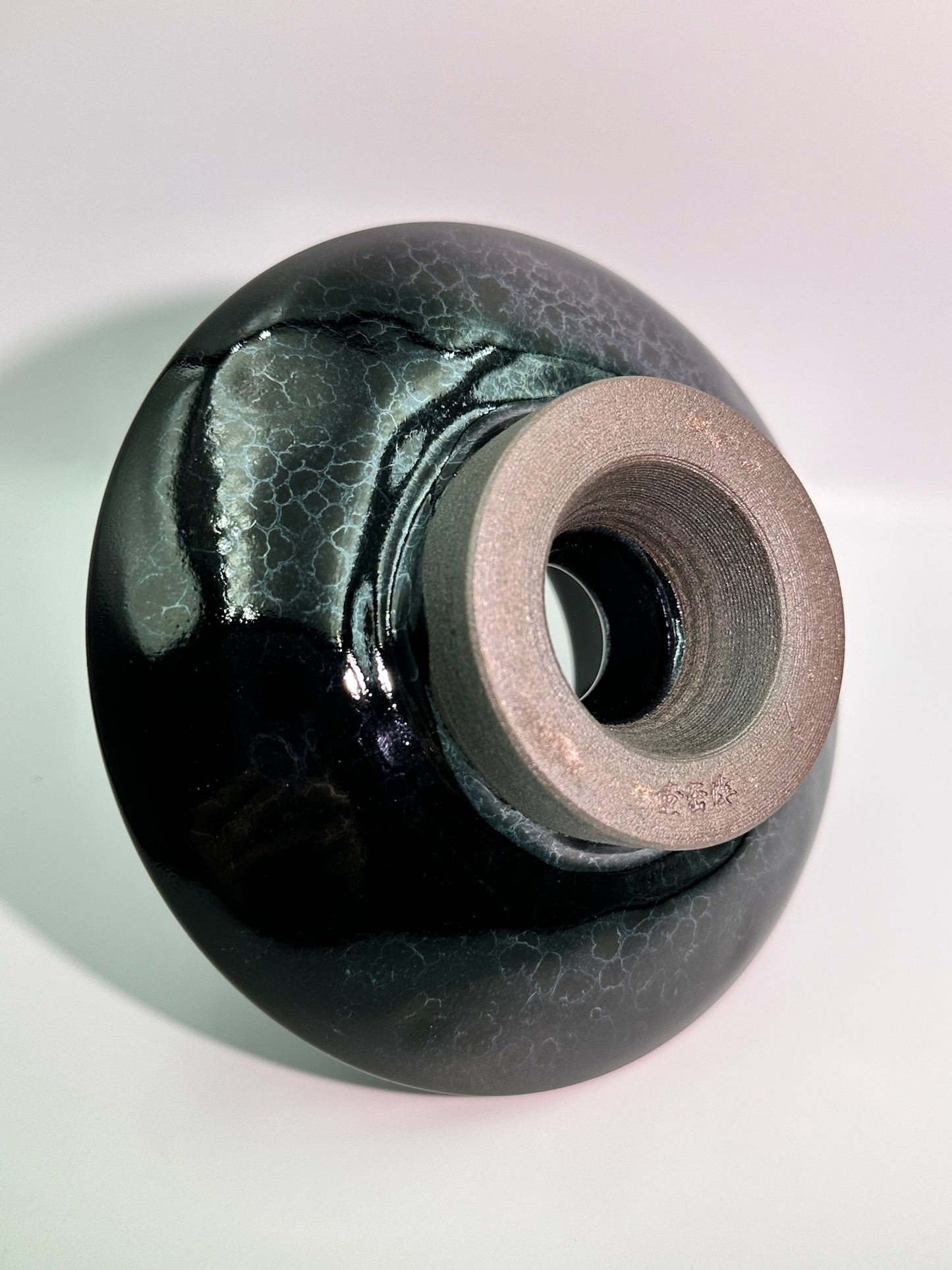 137mm*74mm Black glaze dragon scale pattern tea cup holder for tea-whisking bowl or cup, TongMiXiong