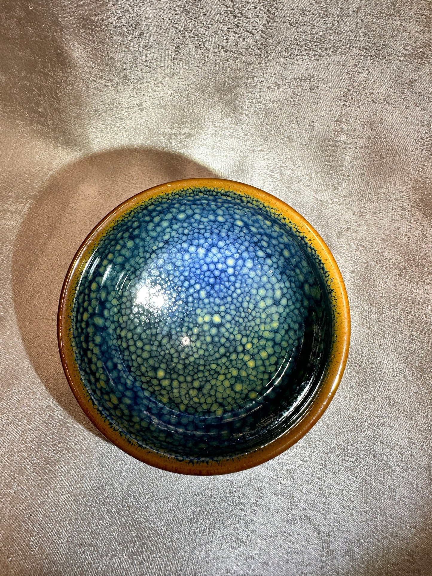 Blue-green glaze yellow partridge feather pattern golden rim zen bowl shape cup