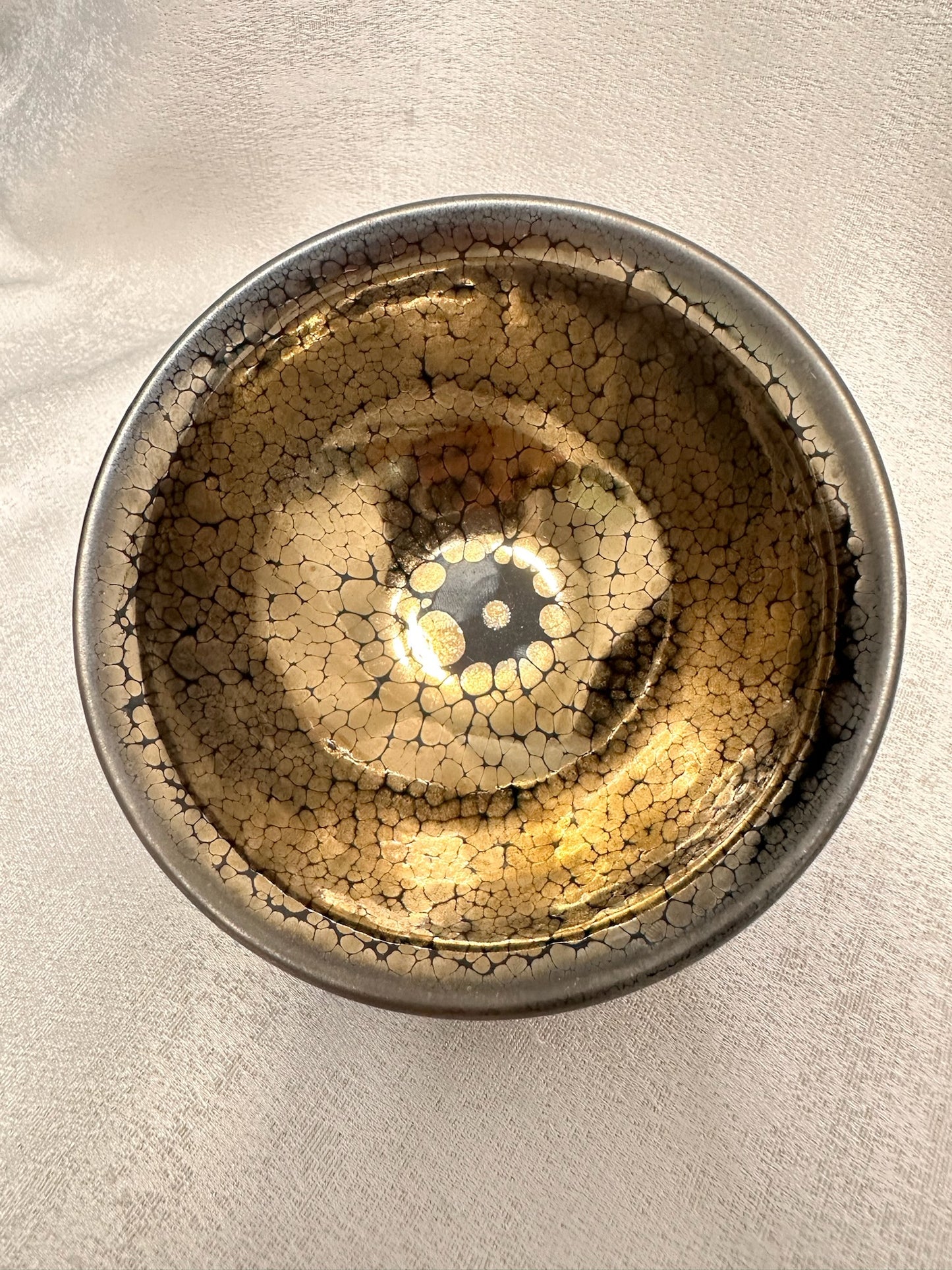 Black glaze strong crystallized golden oil droplet pattern official’s hat shape cup, YangJianHua