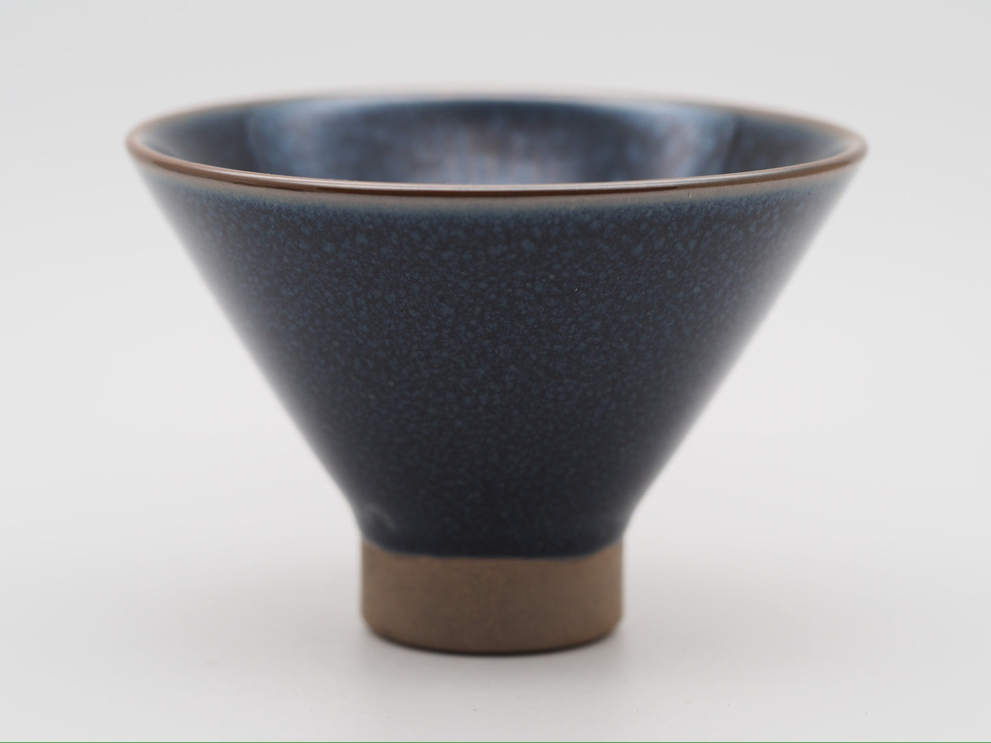 Connoisseur's Choice, Dark Blue Diamond Glaze Douli Shape Cup