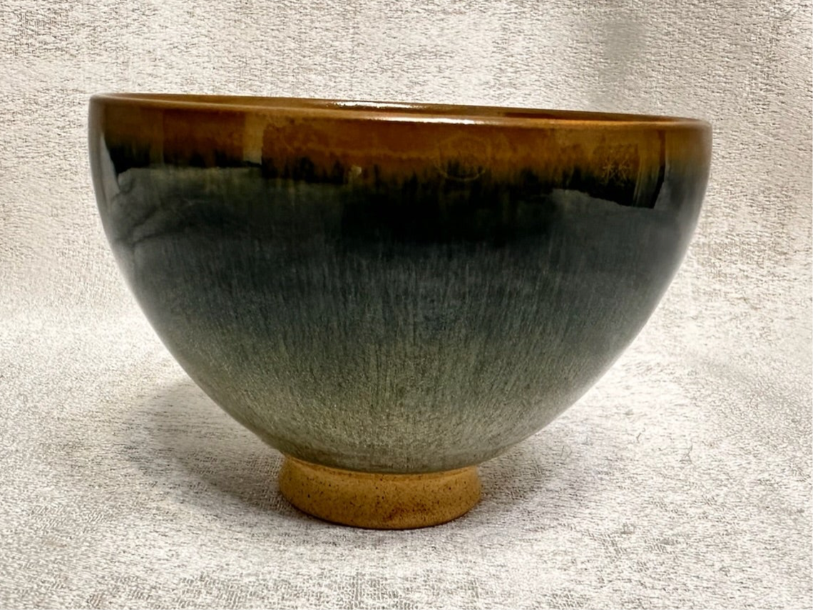 Green jade-like glaze green hare’s fur pattern flat mouth shape cup, GuPanHong