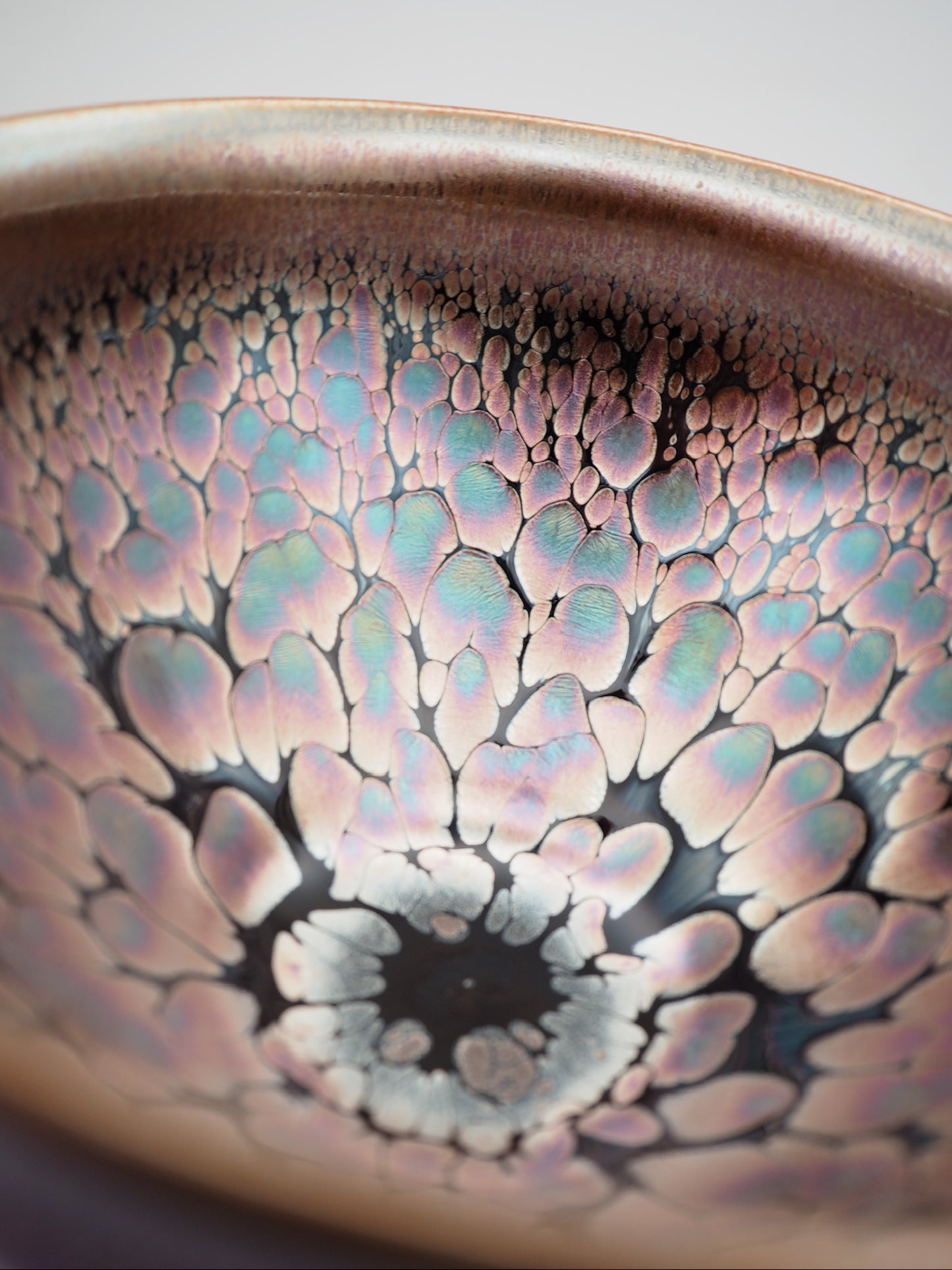 Pink Flower Oil-droplet Tied-month Shape Cup