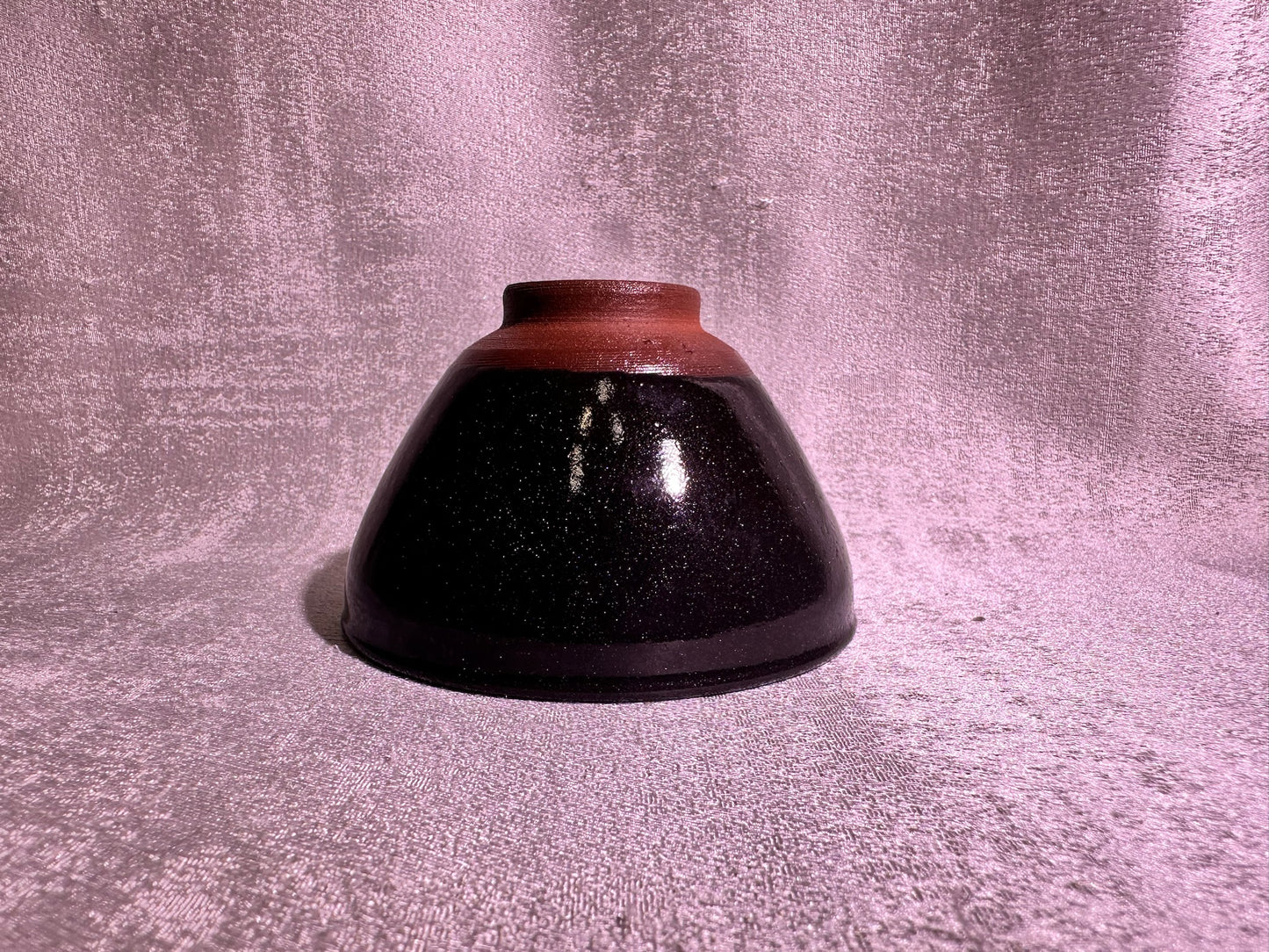Brown glaze fully covered with beautiful golden sands tied mouth shape cup