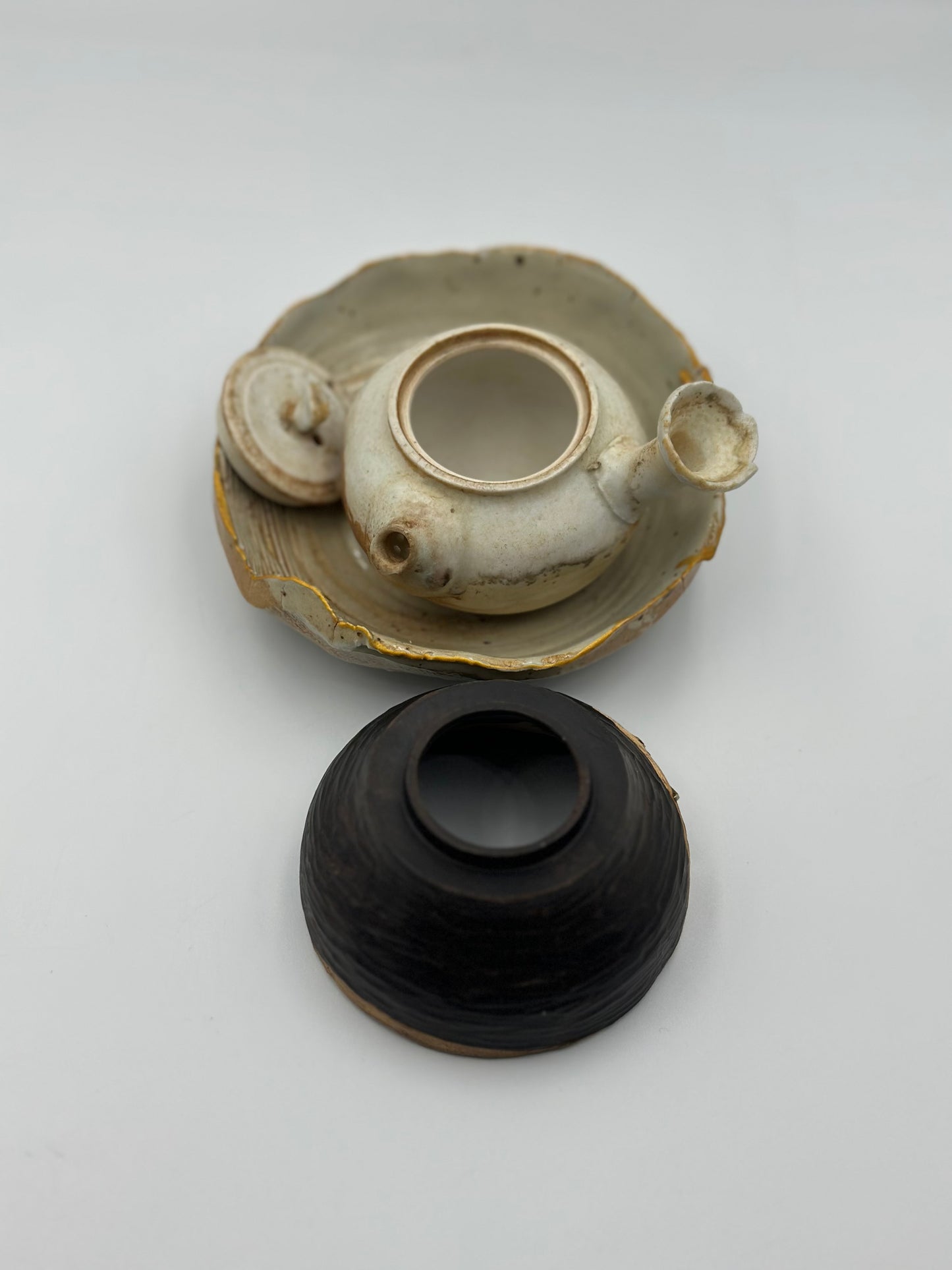 Handcrafted Dual-Tone Zitan Wood Tea Funnel for Small-Mouth Teapots 紫光檀投茶器