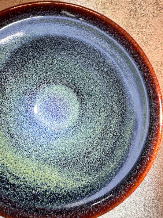 Black glaze blue snow flake pattern ox-blood red rim tied mouth shape, JinChangXing