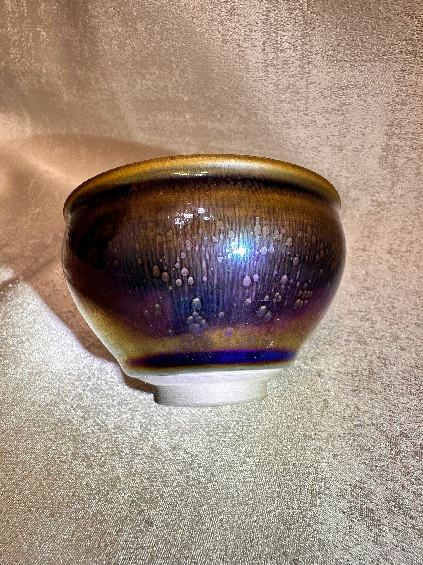 Black glaze iridescent color Yohen pattern general’s body shape cup, HuangJie