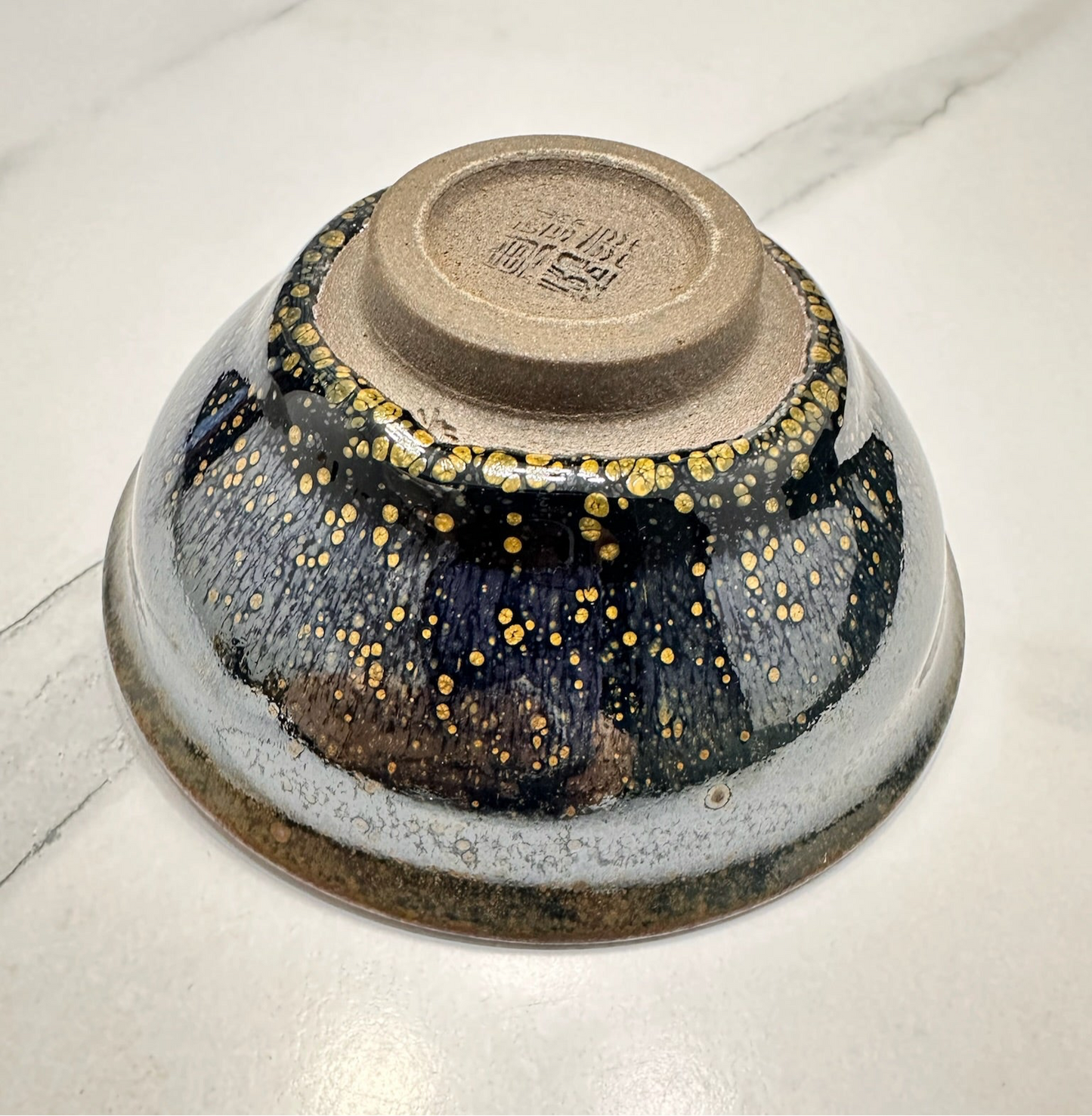 Black glazed green partridge official’s hat shape cup
