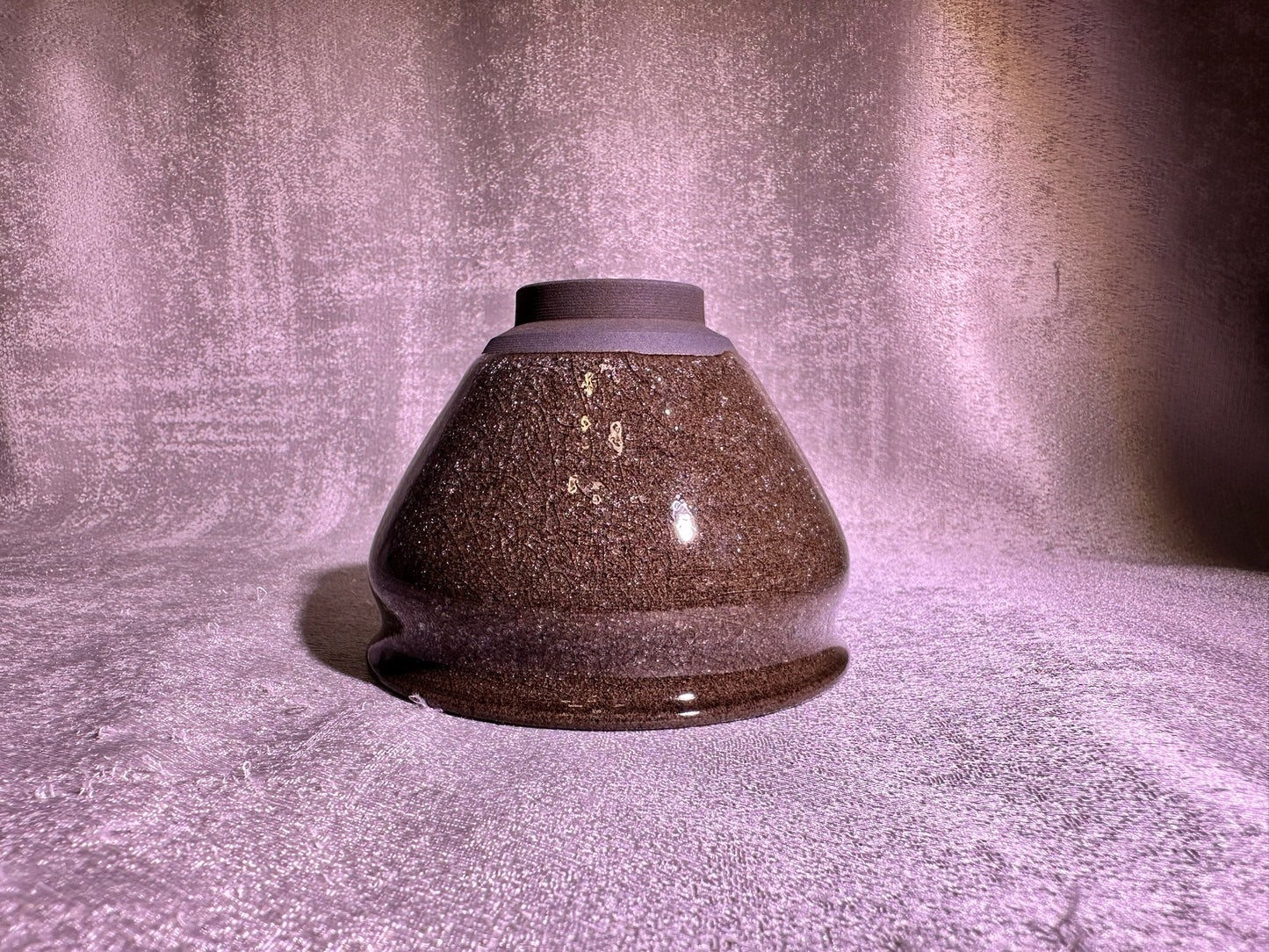 Cup25-Tea foam glaze with ice-like crackles and crab-eye bubble droplets tied mouth shape cup