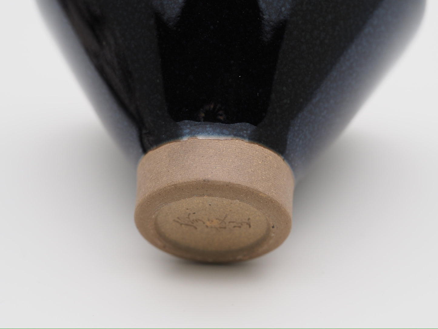 Connoisseur's Choice, Dark Blue Diamond Glaze Douli Shape Cup