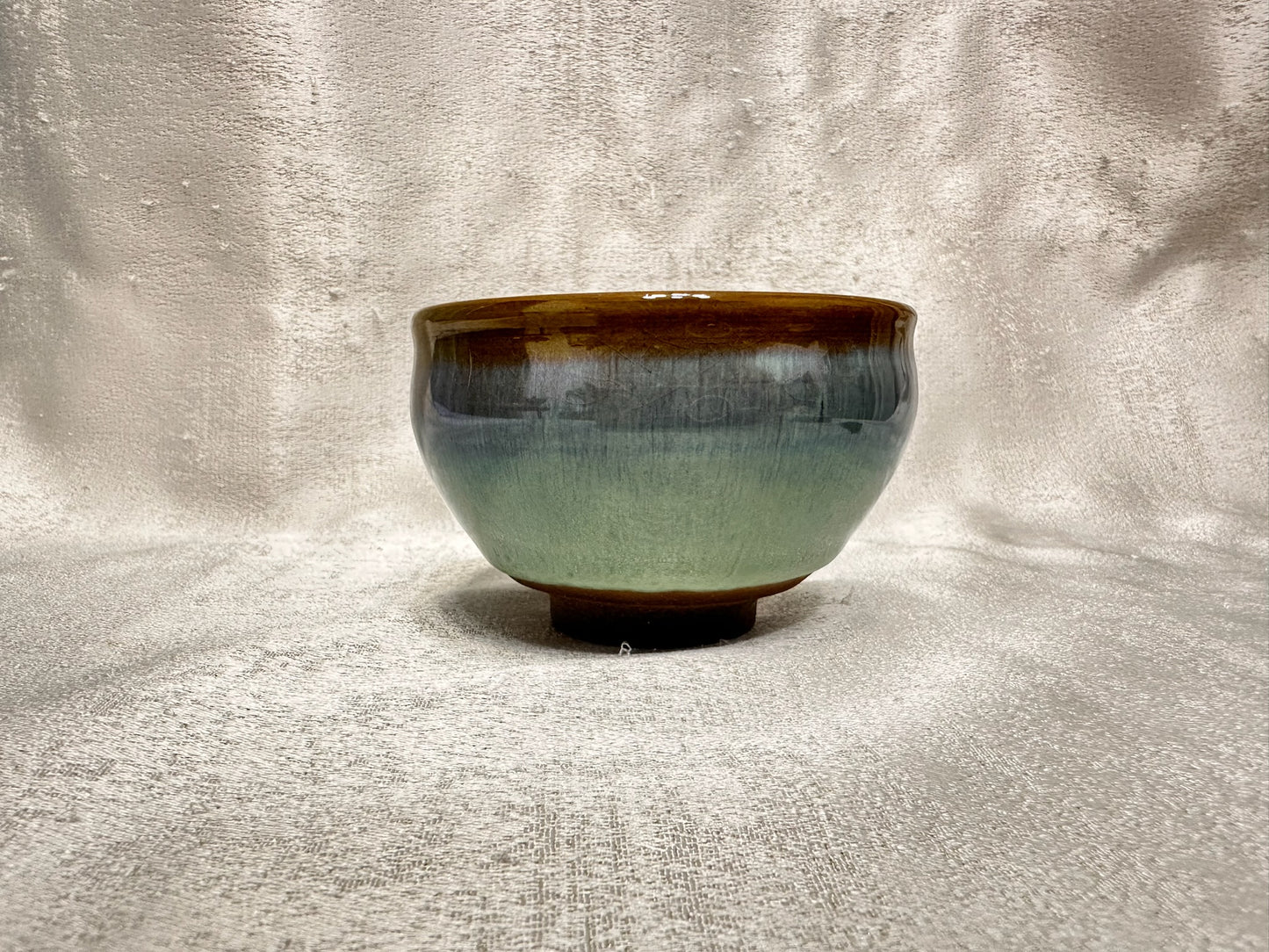 Green glaze kiln transformed jade-like green hare’s fur pattern tied mouth shape cup