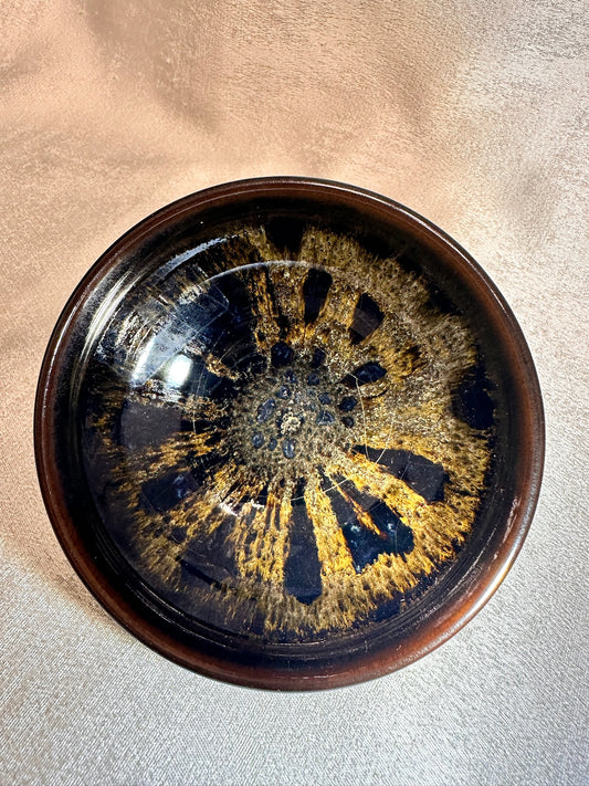 Black glaze watermelon rind pattern and peacock feather-like large blue oil-drop pattern open mouth shape cup