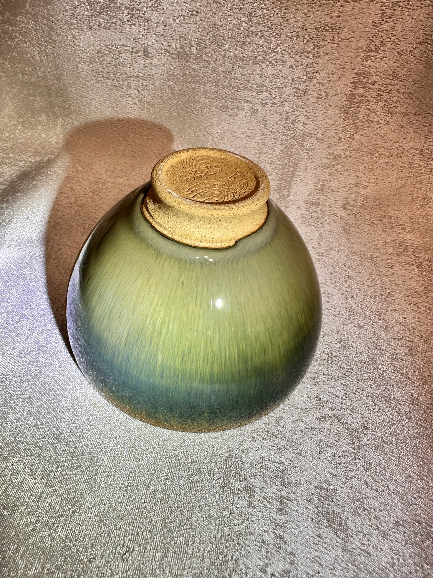 Green jade-like glaze green hare’s fur pattern flat mouth shape cup, GuPanHong