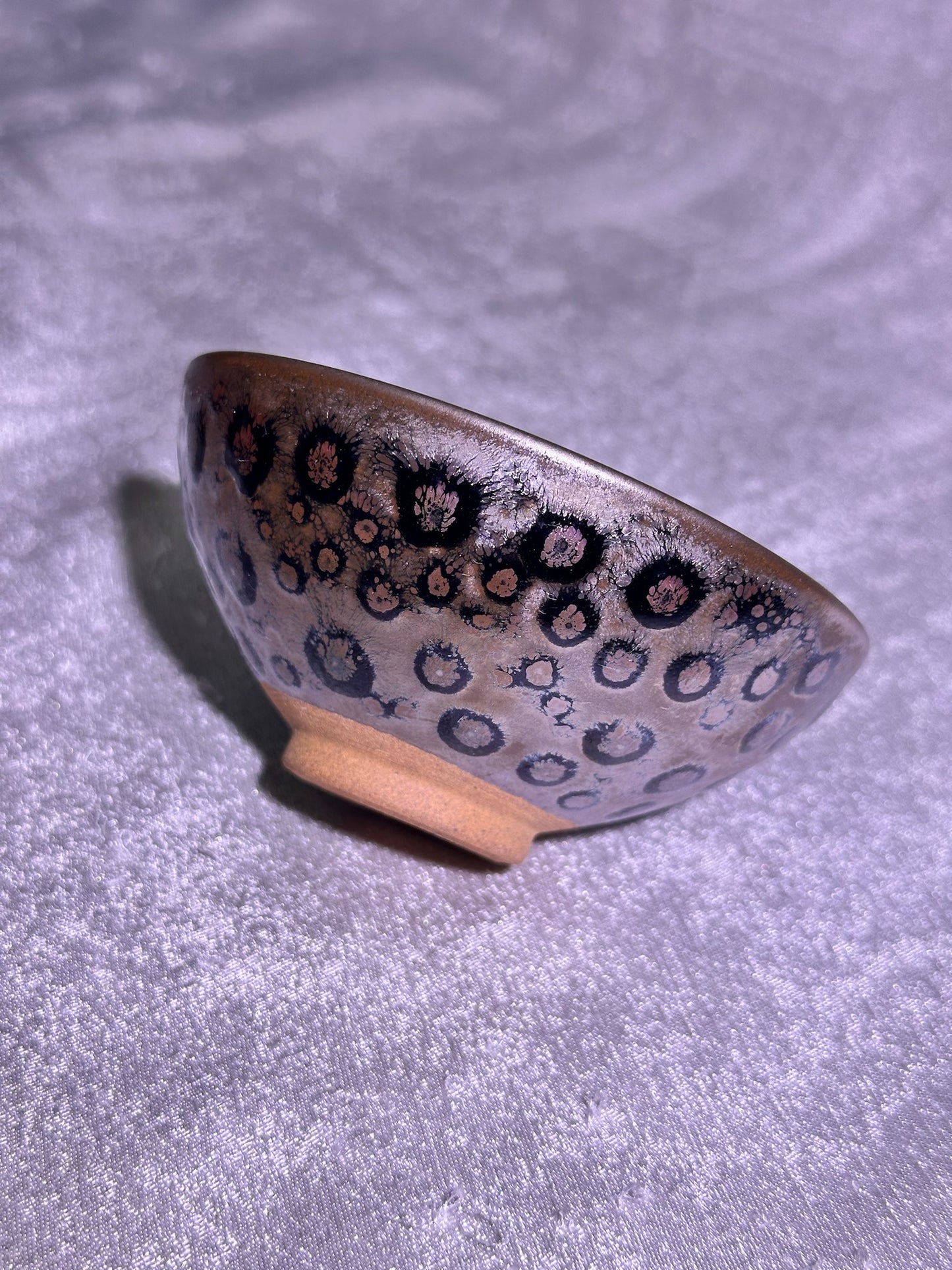 Cup10-Ox-blood red glaze with strong crystalized heaven eyes spots pattern flat mouth shape cut