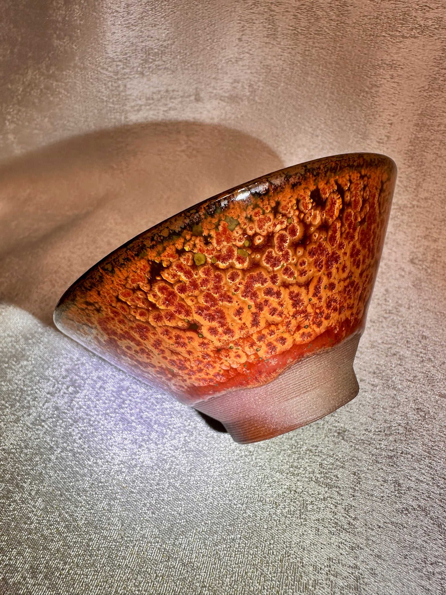 Dark brown glaze red Yohen oil droplet flower pattern straw hat (Douli) shape cup-ChenJiaHui 斗笠器型,鐵紅金圈曜變釉面茶杯