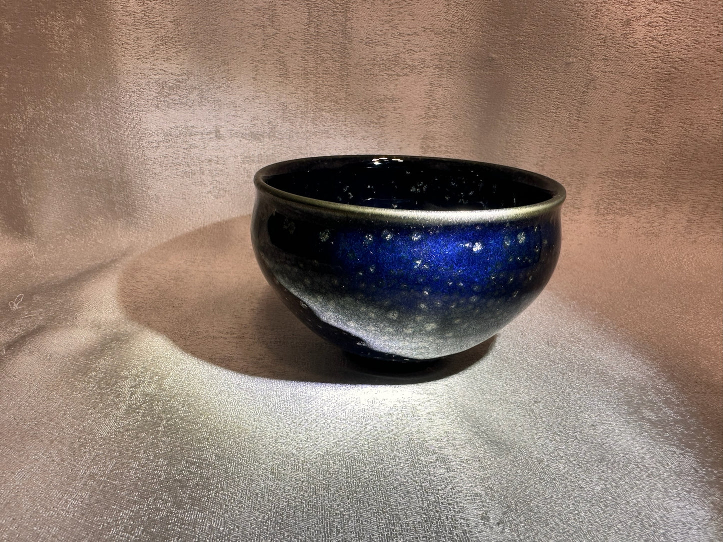 Blue glaze metallic silver droplets starry night pattern general’s body shape cup, GuPanHong