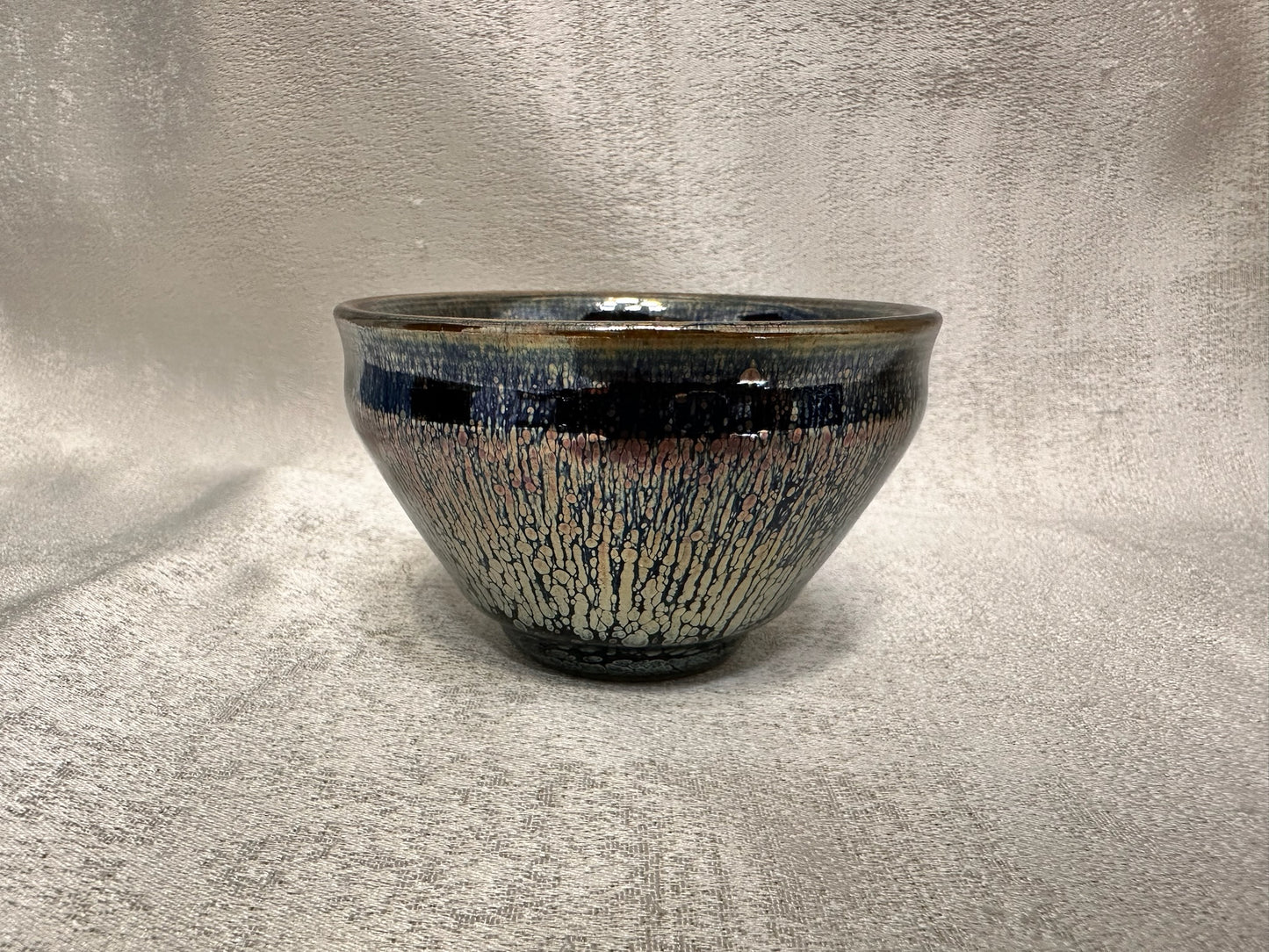Black gold glaze rose gold multi colored oil droplet pattern tied mouth shape cup