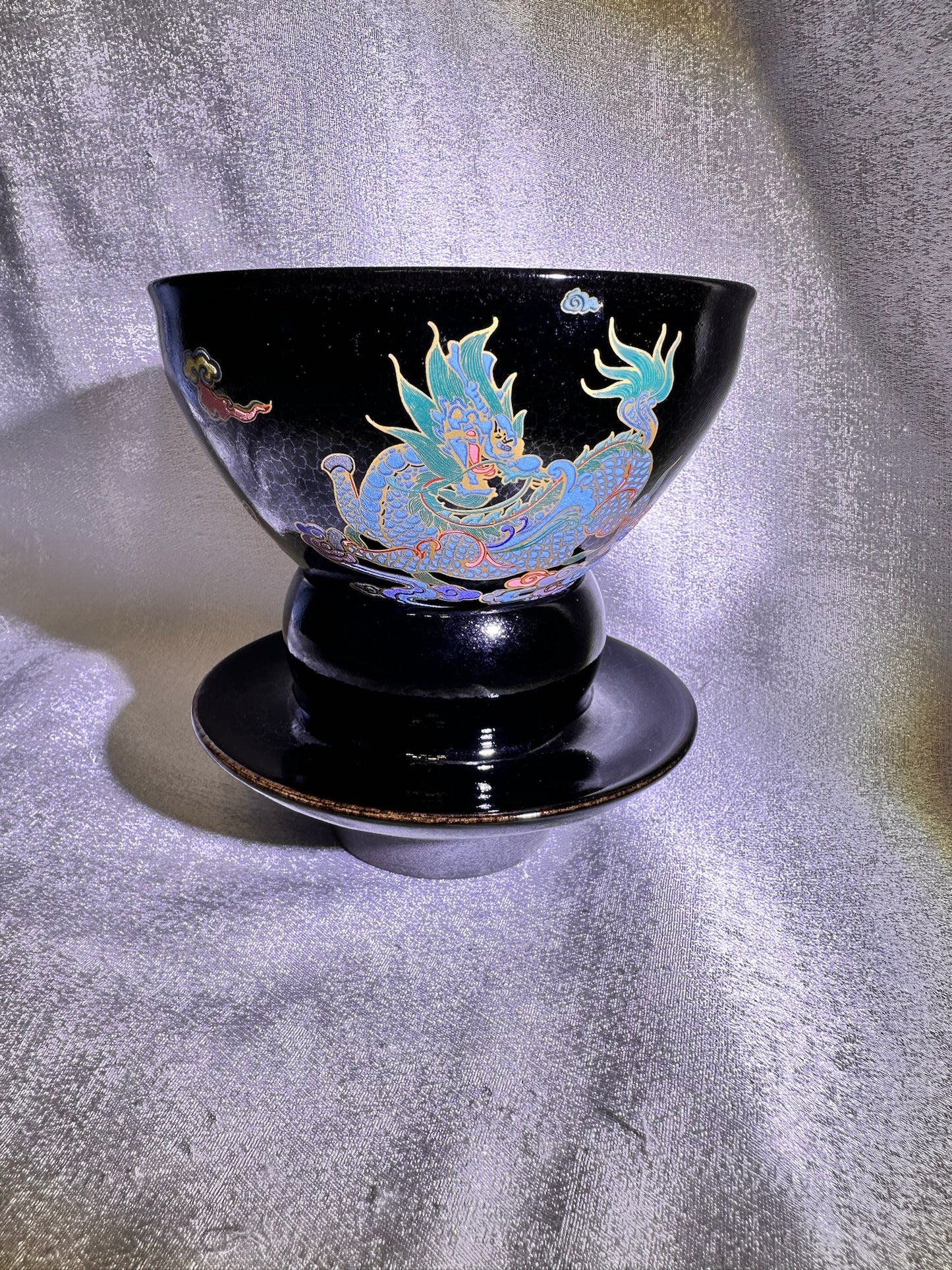 133mm*80mm Black glaze silver dragon scale pattern with hand-painting 3 dragons pattern on exterior diancha tea-whisking bowl