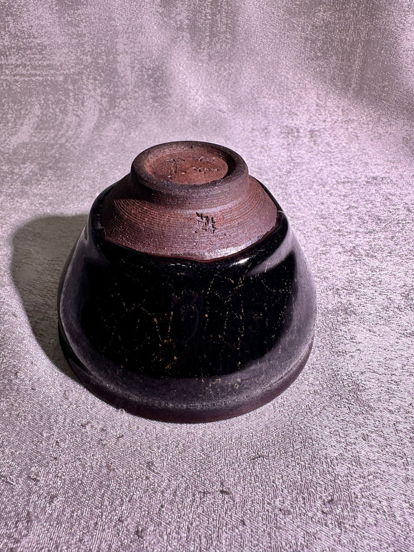 Cup2-Black golden glaze with brown hare’s fur and golden thread pattern, ox-blood rim tied-mouth shape cup