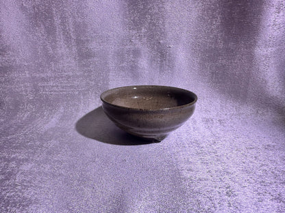 Elegant jade-like tea foam color glaze with ice crackles short tied mouth shape cup, YangFeiYan