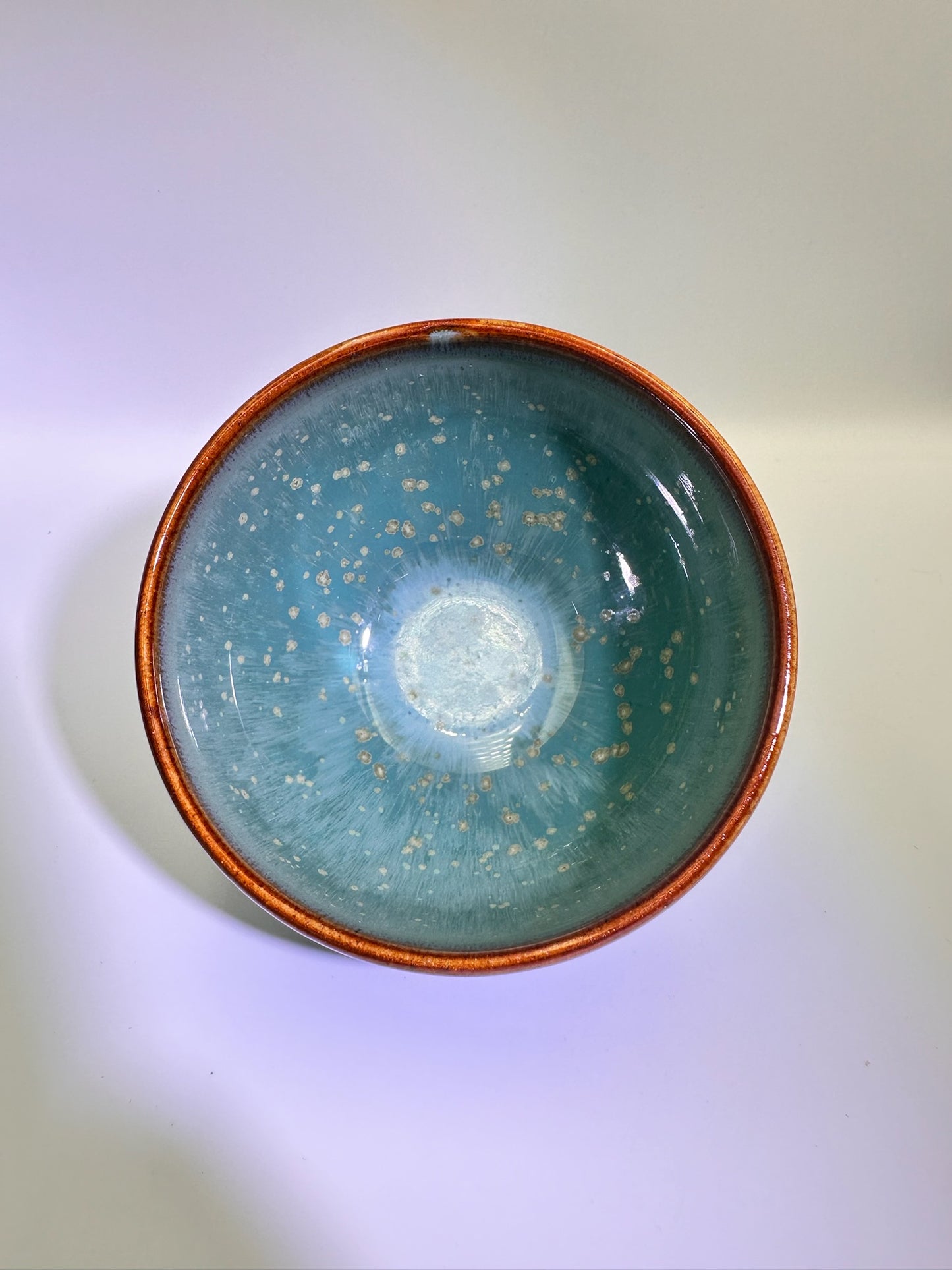 Lake green glaze light blue hare’s fur yellow daisy-like oil droplet pattern monk bowl shape cup