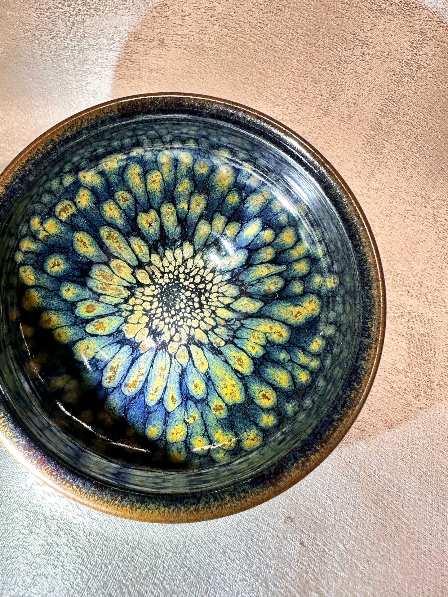 Black golden glaze and blue partridge feather pattern general’s shape cup, GuPanHong