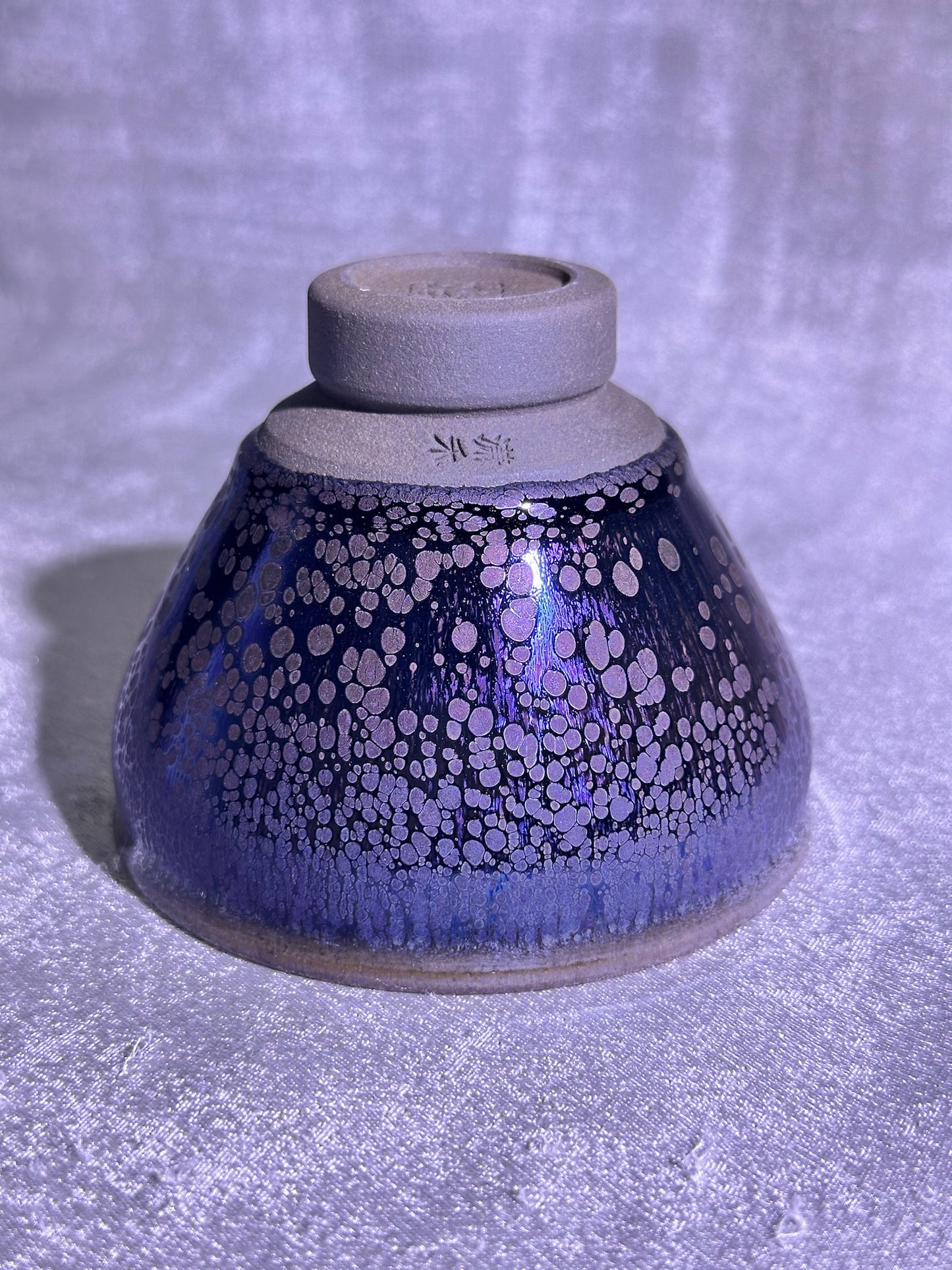 Dark purple glaze dazzling Yohen pattern unique tied mouth shape