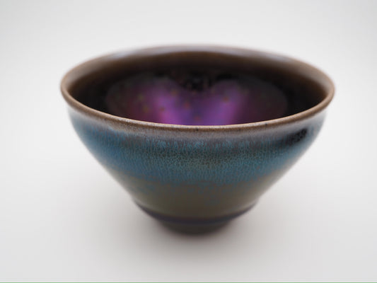 Purple Galaxy-like Yohen Glaze Tied-mouth Shape Cup