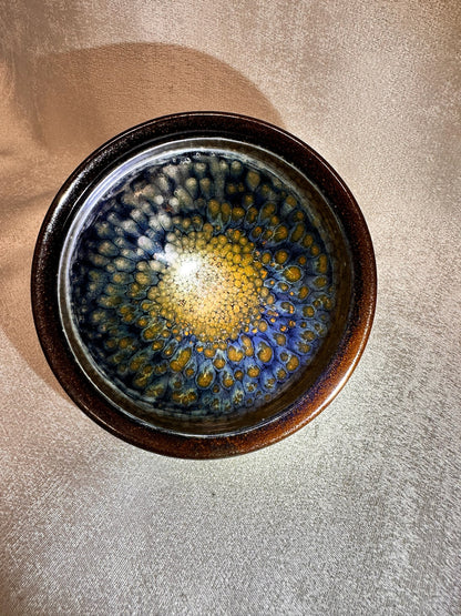 Black blue glaze and golden partridge feather pattern tied mouth shape cup, Gu PanHong