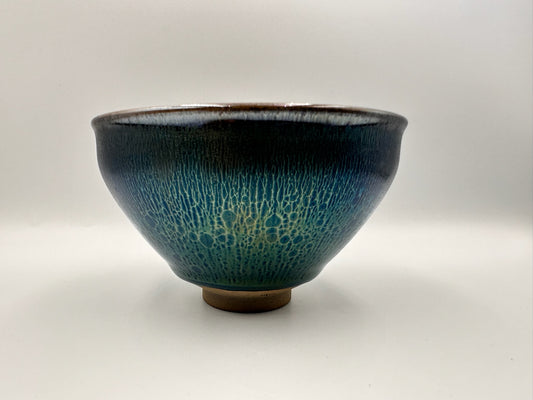 Black glaze green hare’s fur and oil droplet pattern tied mouth shape cup, LiuYouLiang