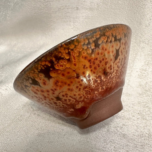 Dark brown glaze red Yohen oil droplet flower pattern straw hat (Douli) shape cup-ChenJiaHui 斗笠器型,鐵紅金圈曜變釉面茶杯