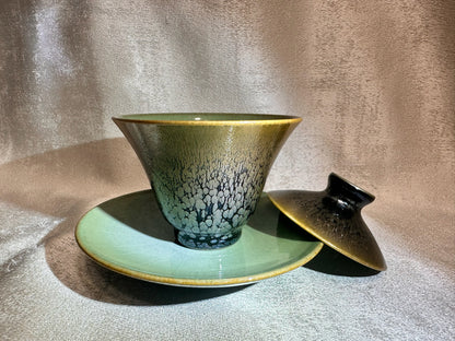 Double sided glaze, interior jade-like glaze exterior black glaze silver oil droplet 3-piece Gaiwan set