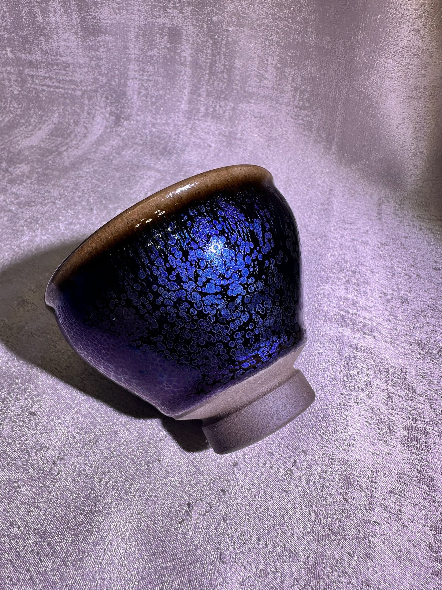 Black blue glaze dazzling Yohen pattern unique tied mouth shape, YouGuanWei