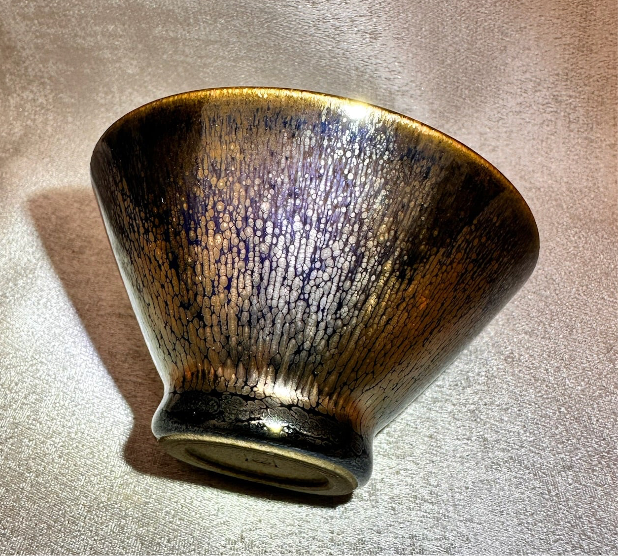 Fully glazed black gold glaze rose gold oil droplet pattern straw hat shape (douli) shape cup
